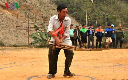 Le khèn des Mong