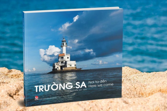 Publication d un livre de photos bilingue sur Truong Sa