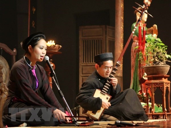 Efforts de Binh Duong pour préserver l art du don ca tai tu