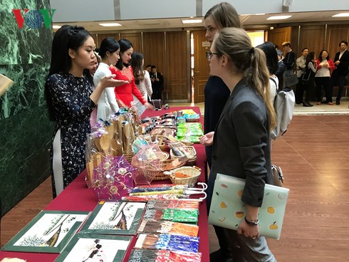 Moscou une Journée vietnamienne à l’Institut des relations internationales