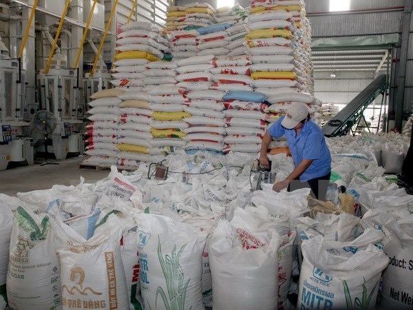 Les Philippines vont importer 250 000 tonnes de riz du Vietnam ou de Thaïlande