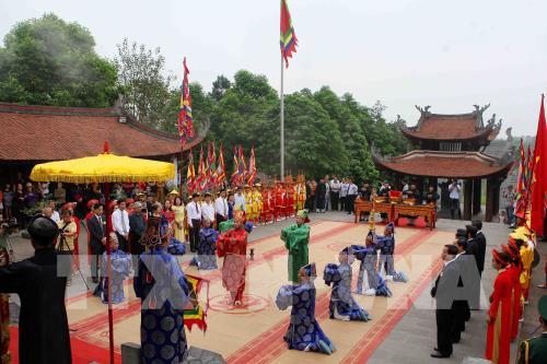 Ouverture de la fête des rois Hùng 2018