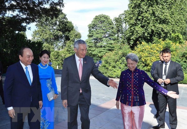 La presse singapourienne couvre la visite officielle du PM Nguyên Xuân Phuc