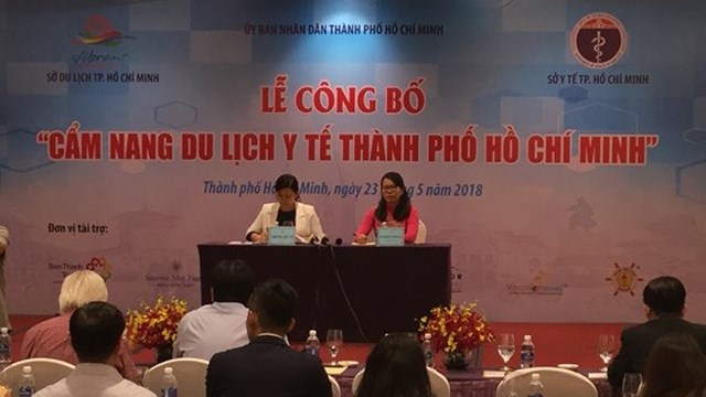 Présentation du guide-âne du tourisme médical pour les visiteurs à Hô Chi Minh-Ville