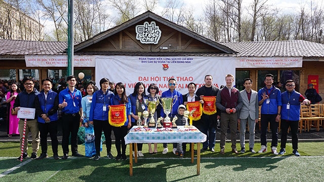 Moscow  Ouverture du festival sportif des étudiants vietnamiens
