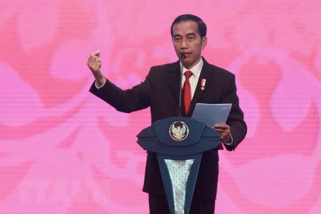 Le président indonésien reçoit le ministre japonais des Affaires étrangères