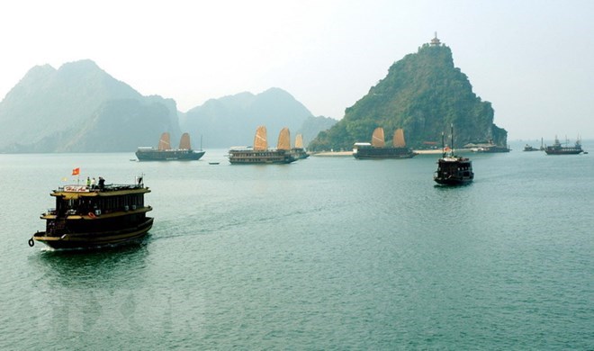 Un forum à Ha Long vise à promouvoir l économie verte et le tourisme