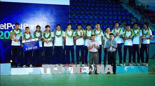 Volley-ball masculin le Vietnam occupe la 3e place de la coupe LienVietPostBank 2018