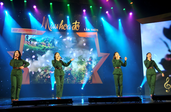 Un programme artistique en l honneur des morts pour la Patrie