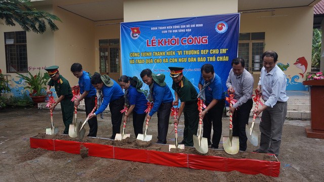 De jeunes volontaires s’engagent pour la mer et les îles du pays