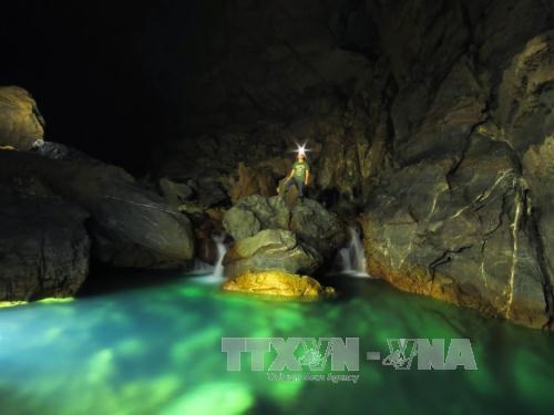 Quang Binh lance des circuits de découverte de nouvelles grottes