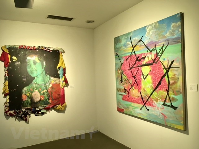 Exposition des œuvres d artistes sud-coréens et vietnamiens