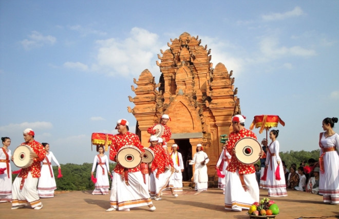 Ninh Thuân  conservation et promotion de la musique Cham