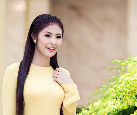 Programme artistique “Fierté de la Patrie et Mère vietnamienne”