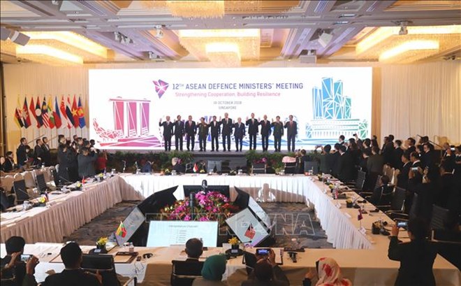 ADMM Vietnam souligne la solidarité et le rôle central de l’ASEAN
