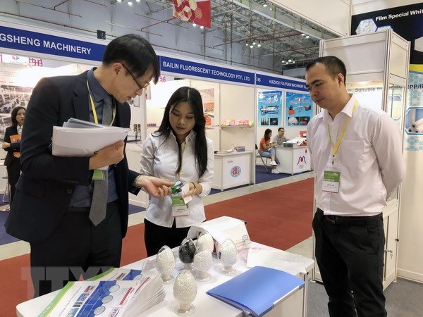 Plastique plus de 520 entreprises participent à l’exposition VietnamPlas 2018