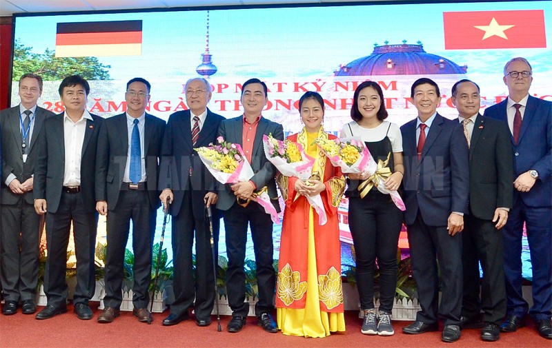 Développer l’amitié et la coopération entre le Vietnam et l’Allemagne