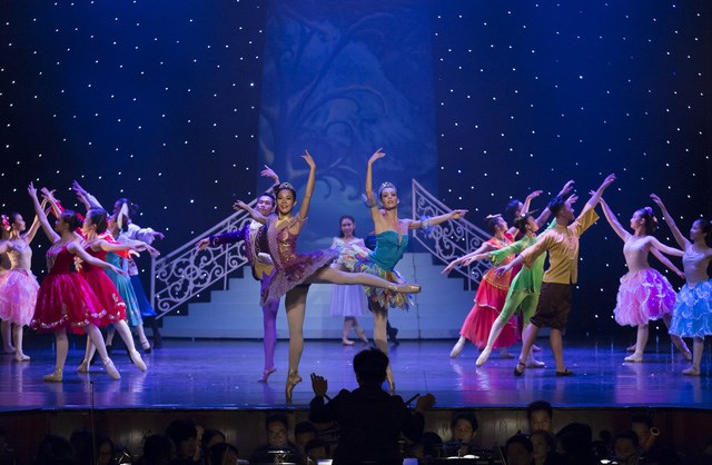 Hanoi Remake moderne du ballet Casse-noisette en décembre