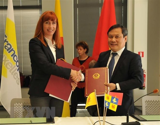 Le Vietnam et la fédération Wallonie-Bruxelles signent 25 projets de coopération