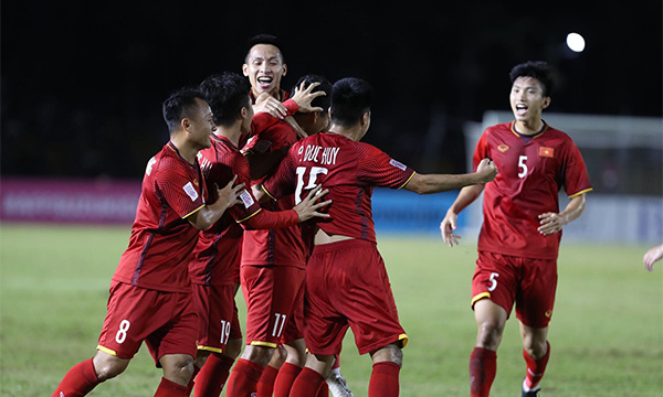 AFF Suzuki Cup le Vietnam poursuit sa victoire