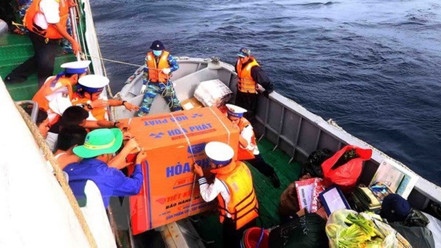 Des milliers de cadeaux offerts aux soldats basés sur l’archipel de Truong Sa