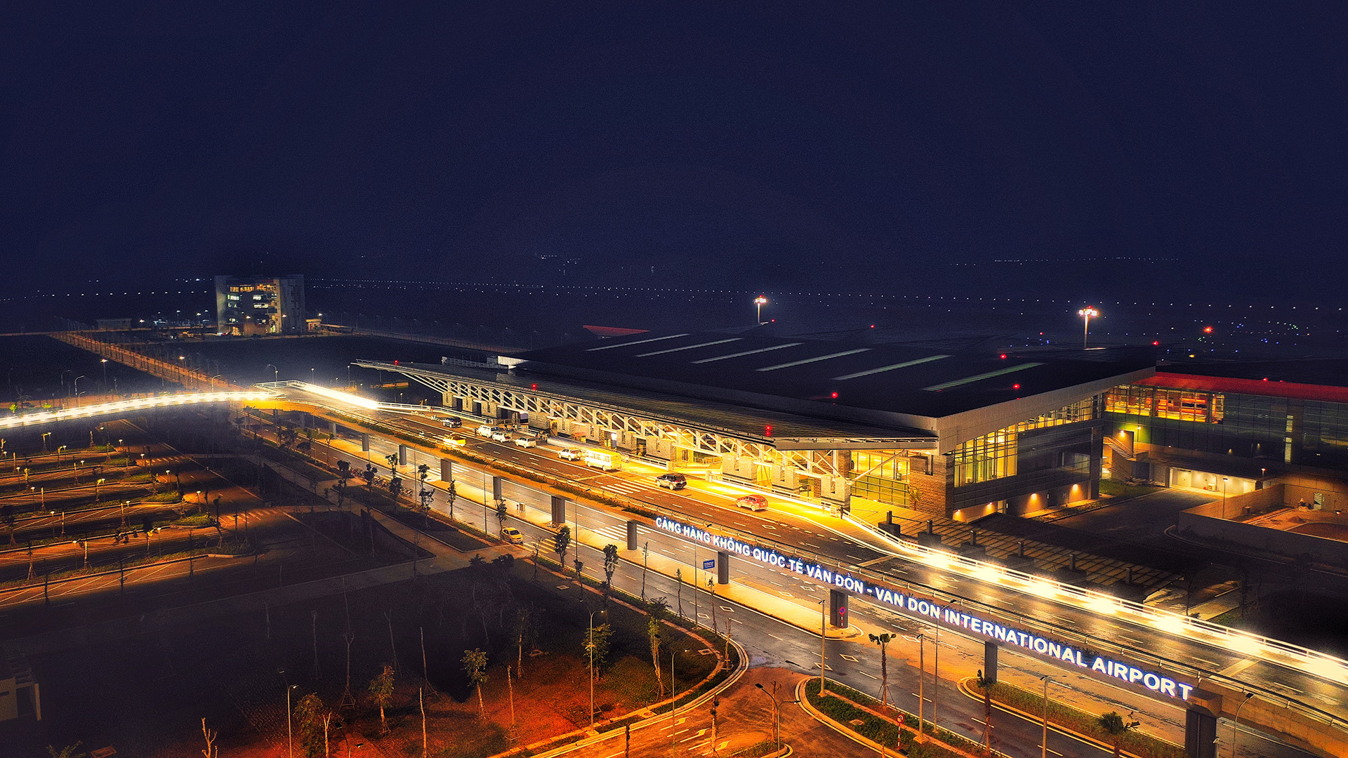 Presse asiatique  l aéroport de Vân Dôn est la porte d entrée de la baie d Ha Long