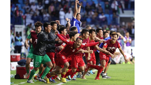 ASIAN Cup 2019  Le PM Nguyên Xuân Phuc félicite l équipe vietnamienne après sa victoire sur la Jordanie