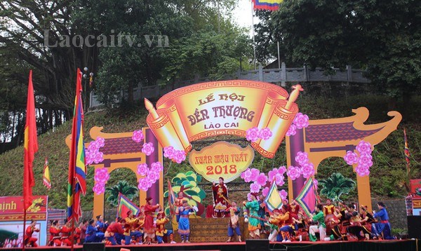 Lao Cai plusieurs événements pour saluer le printemps de l’Année du Cochon 2019