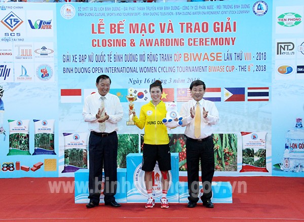 Course internationale de cyclisme féminin de Binh Duong 2019