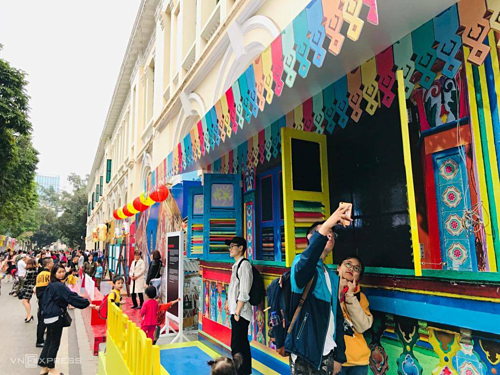 Le festival de Singapour 2019 s ouvre au centre-ville de Hanoi