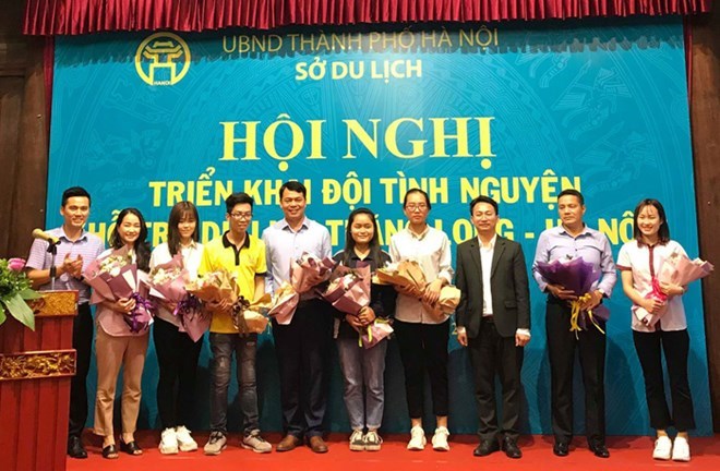 300 étudiants guides volontaires pour présenter les sites de Hanoi