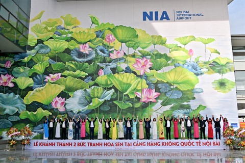 Une artiste vietnamienne remporte le Trophée d Or lors d’un concours de design en Italie