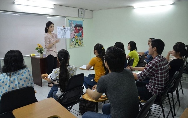 Enseignement gratuit du japonais pour les Vietnamiens résidant à Osaka