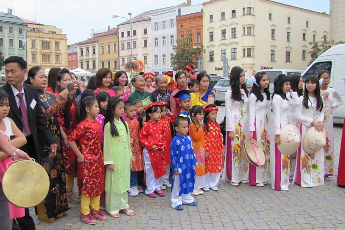 Les Viêt kiêu de R tchèque, un brillant exemple de solidarité et d’amour pour le pays natal