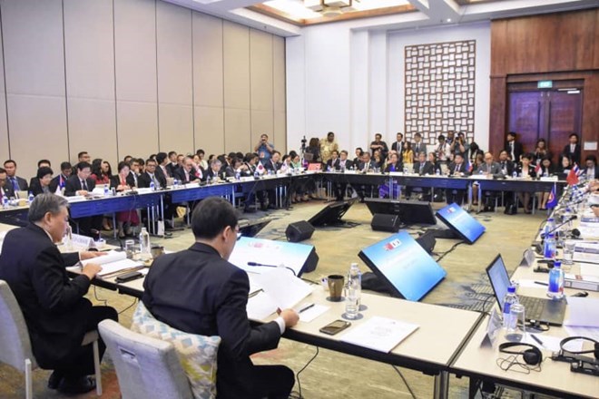 L ASEAN + 3 propose des mesures pour faire face à la crise financière