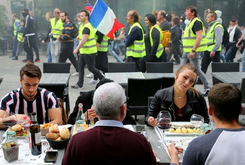 Les gilets jaunes fêtent les six mois du mouvement avec une participation au plus bas