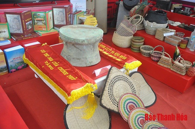 Exposition sur le développement de la province de Thanh Hoa