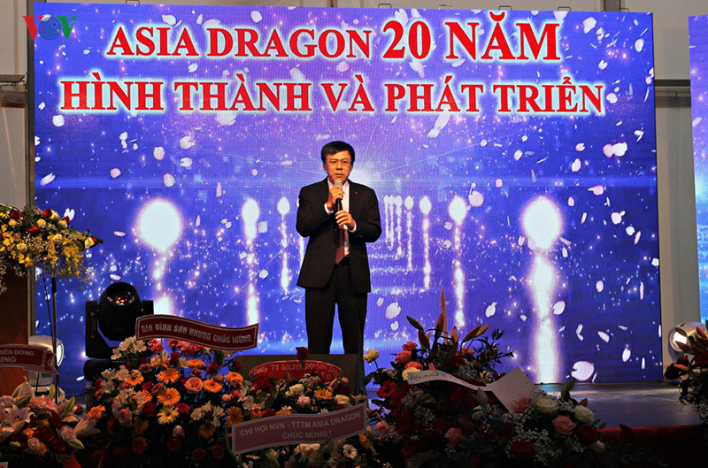 Asia Dragon, maison commune des Vietnamiens à Cheb R de tchèque