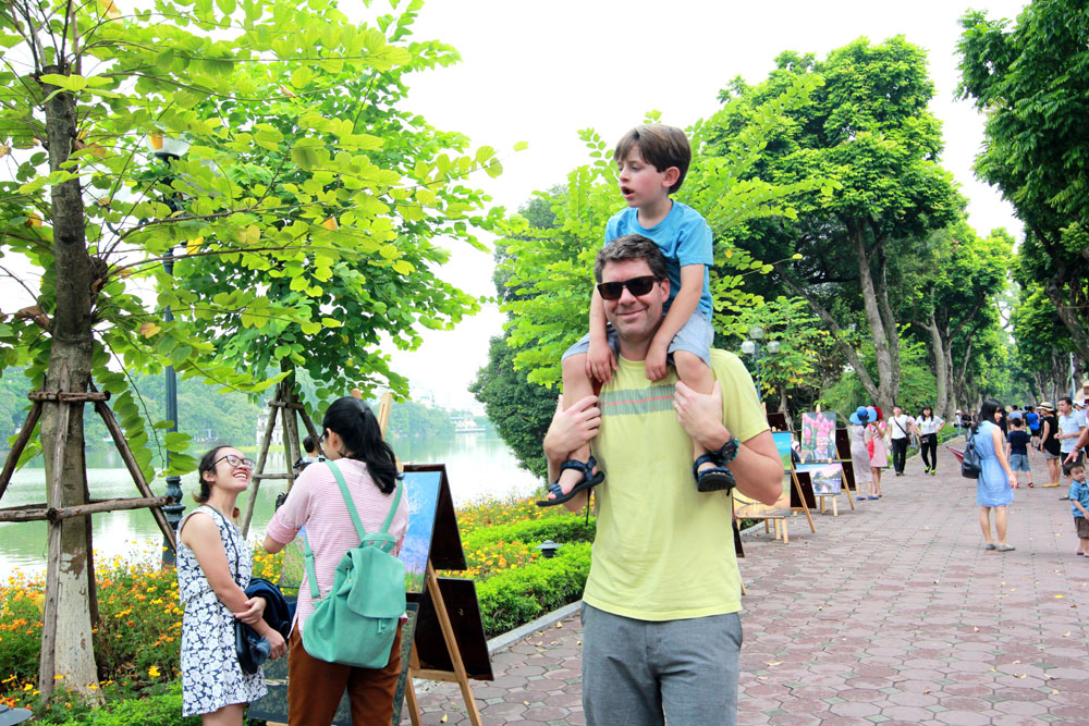 Près de 3,3 millions de touristes étrangers à Hanoi depuis janvier