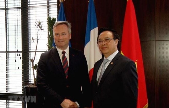 Une délégation du Parti communiste du Vietnam en visite en France