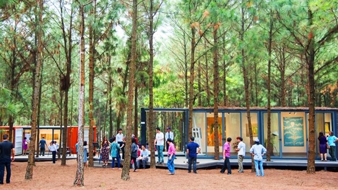 Ouverture de l exposition Art dans la forêt