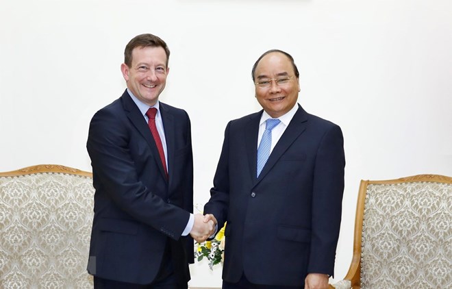 Le PM appelle à promouvoir la coopération entre le Vietnam et la France