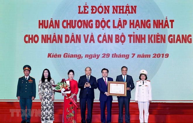 Le PM félicite Kien Giang pour ses efforts en faveur du développement socio économique