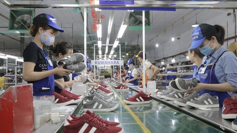 Chaussures et sandales les exportations nationales dépassent les 11 milliards de dollars