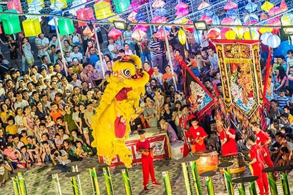 Da Nang 30 équipes au Festival international de danse du lion
