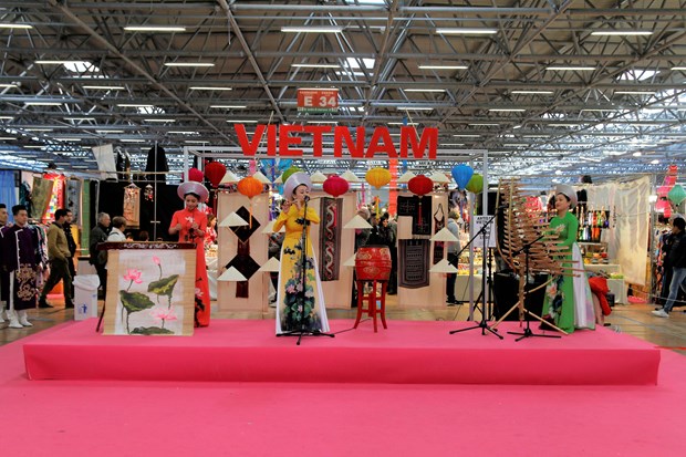 La culture vietnamienne attire l attention du public italien