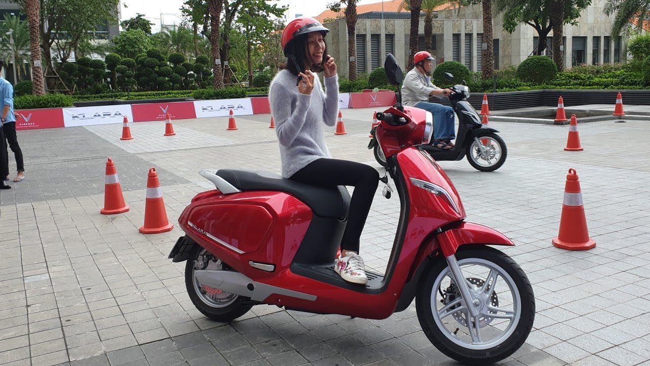 La moto électrique VinFast, symbole de la circulation verte à Hanoï, selon CNN