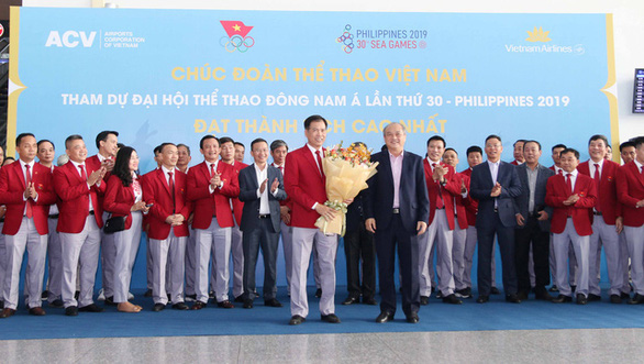 Une délégation sportive du Vietnam part pour les SEA Games 30