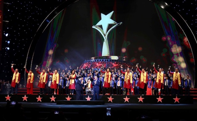 Le prix Etoile rouge honore dix jeunes entrepreneurs