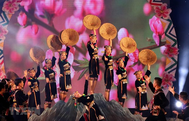 Clôture du 6e Festival de jeu de lancer de balles d’étoffe Vietnam-Laos-Chine